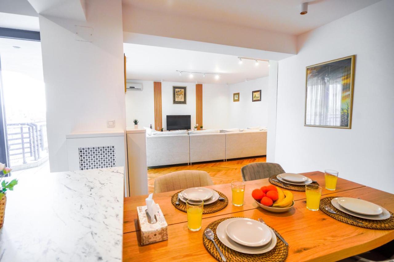 Luxury Central Park Apartment Букурещ Екстериор снимка